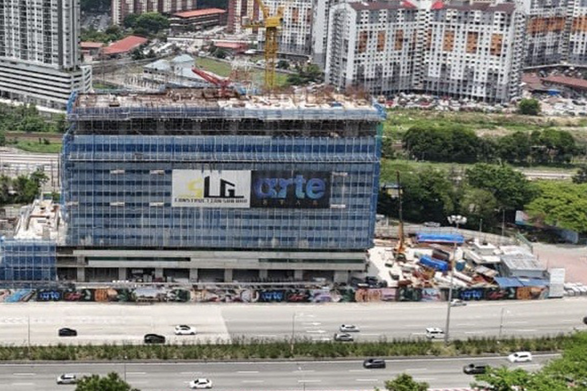 Arte Star Construction Progress Apr 03